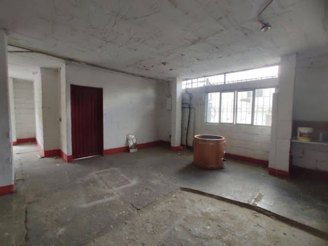 Bodega en arriendo en Trinidad, Medellín, 120 m² · foto 7 de 14