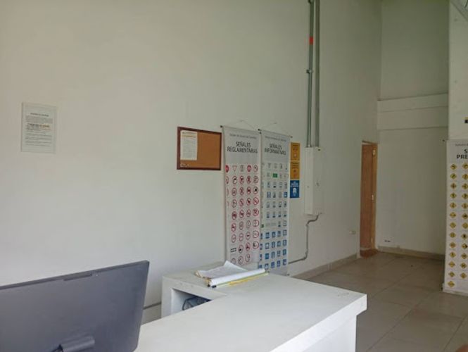 Local en arriendo en San Diego, Medellín, 215 m² · foto 5 de 11