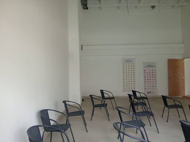 Local en arriendo en San Diego, Medellín, 215 m² · foto 6 de 11