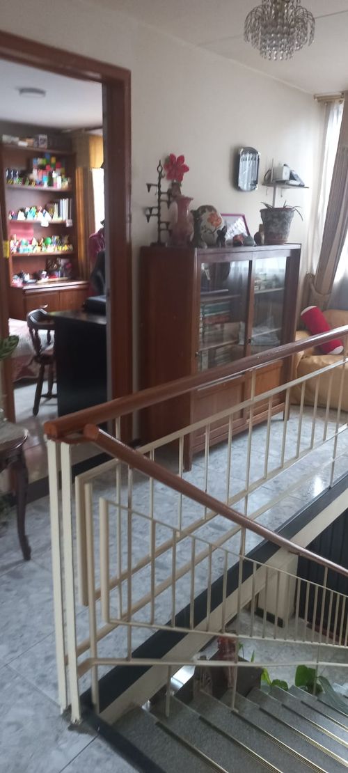 Casa de 5 alcobas en venta en San Luis, Bogotá, 177 m² · foto 12 de 12