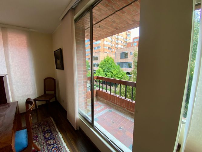 Apartamento de 2 alcobas en venta en Chicó Reservado, Bogotá, 164 m² · foto 4 de 24