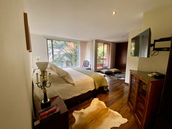 Apartamento de 2 alcobas en venta en Chicó Reservado, Bogotá, 164 m² · foto 17 de 24
