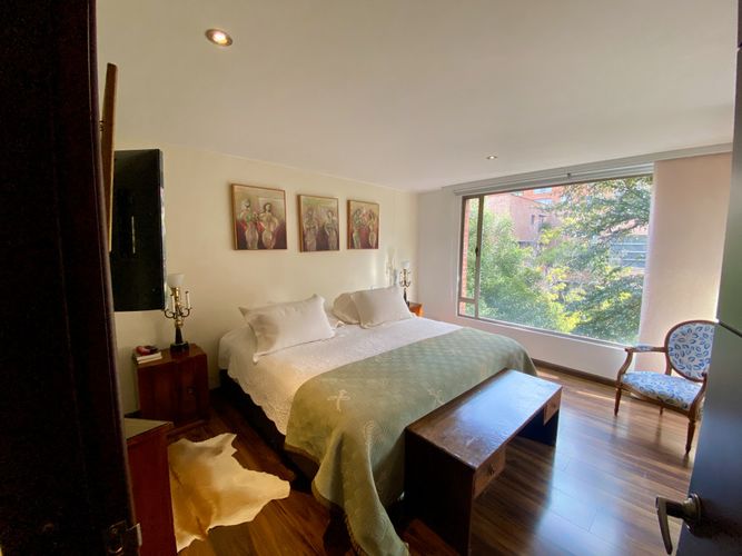 Apartamento de 2 alcobas en venta en Chicó Reservado, Bogotá, 164 m² · foto 20 de 24