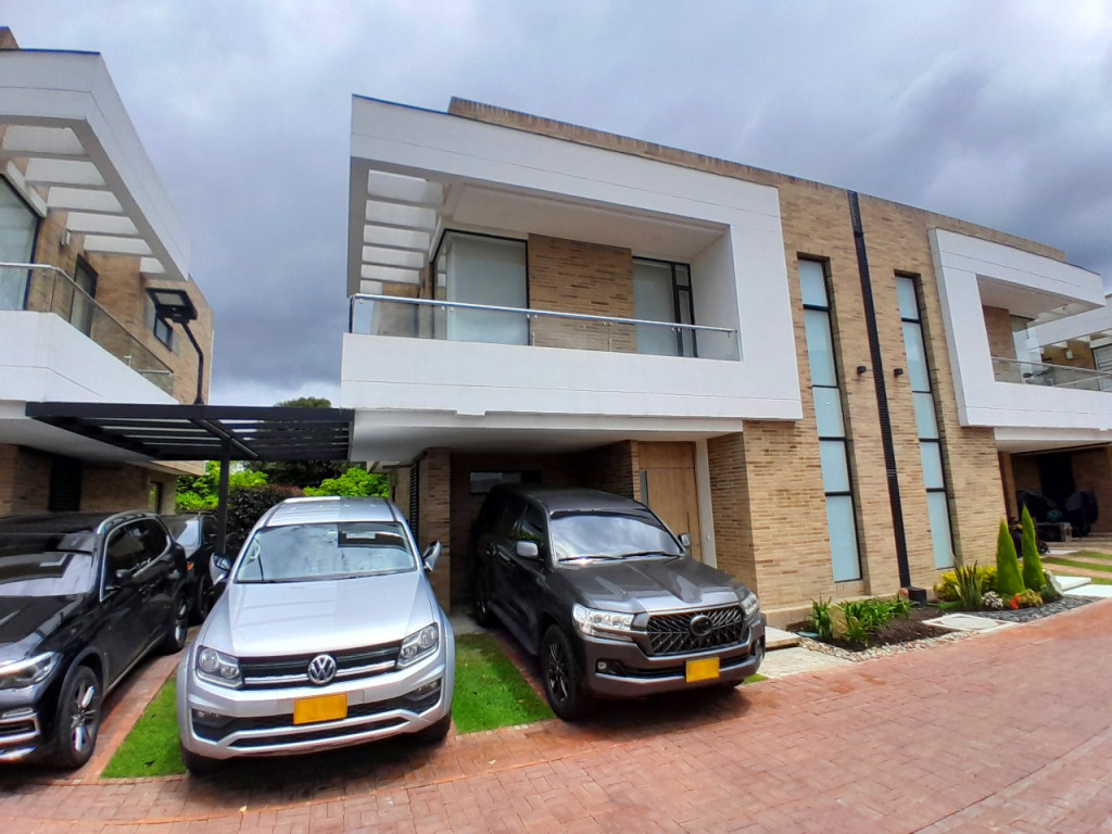Casa en Arriendo en Bojaca, Chía