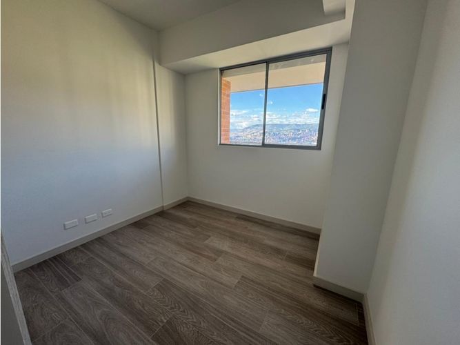 Apartamento de 3 alcobas en venta en Asdesillas, Sabaneta, 83 m² · foto 8 de 13