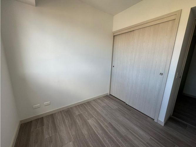 Apartamento de 3 alcobas en venta en Asdesillas, Sabaneta, 83 m² · foto 9 de 13