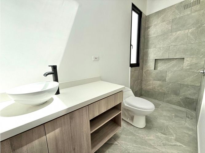 Casa de 3 alcobas en venta en La Ceja, 135 m² · foto 7 de 12