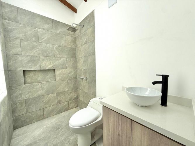 Casa de 3 alcobas en venta en La Ceja, 135 m² · foto 9 de 12