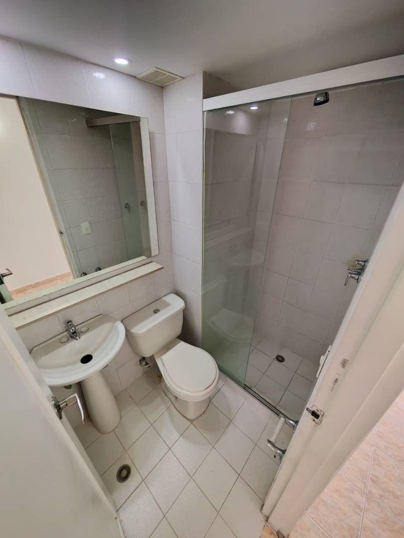 Apartamento en arriendo en San Lucas, Medellín · foto 5 de 17