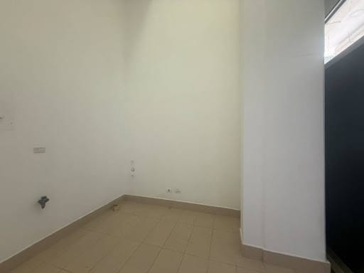 Local en arriendo en Niquia, Bello, 12 m² · foto 8 de 10