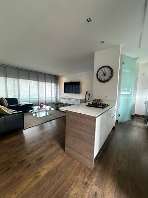 Apartamento de 2 alcobas en arriendo en Loma Del Campestre, Medellín, 90 m² · foto 3 de 24