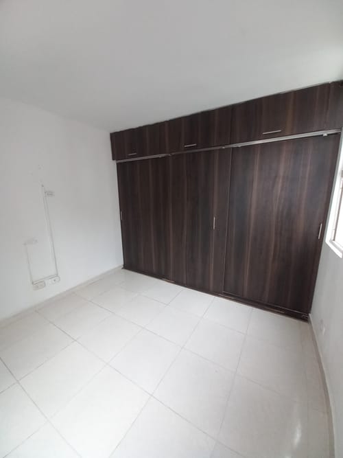 Apartamento de 3 alcobas en venta en Picaleña Y Mirolindo, Ibagué, 45 m² · foto 10 de 24