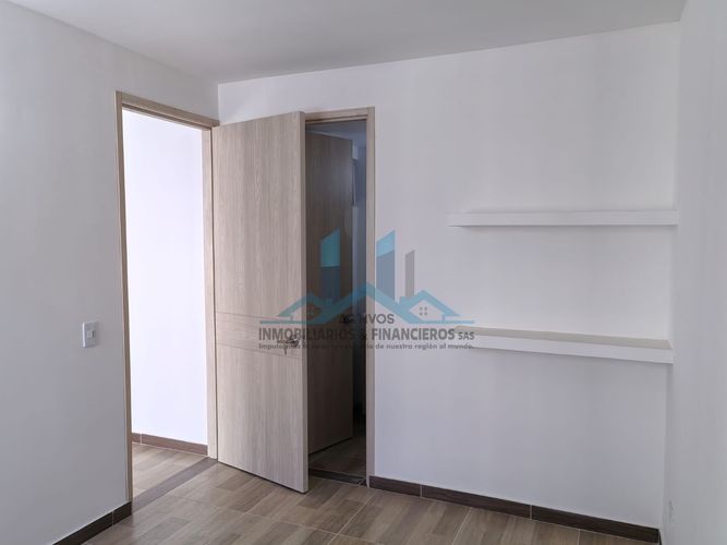 Apartamento de 2 alcobas en arriendo en Ricaurte, 55 m² · foto 9 de 13