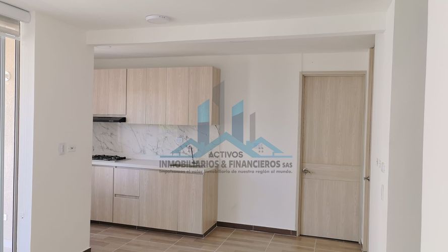 Apartamento de 2 alcobas en arriendo en Ricaurte, 55 m² · foto 4 de 13