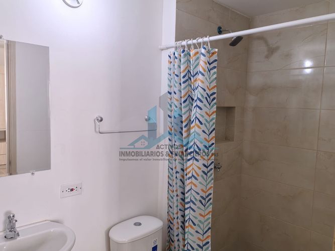 Apartamento de 2 alcobas en arriendo en Ricaurte, 55 m² · foto 10 de 13
