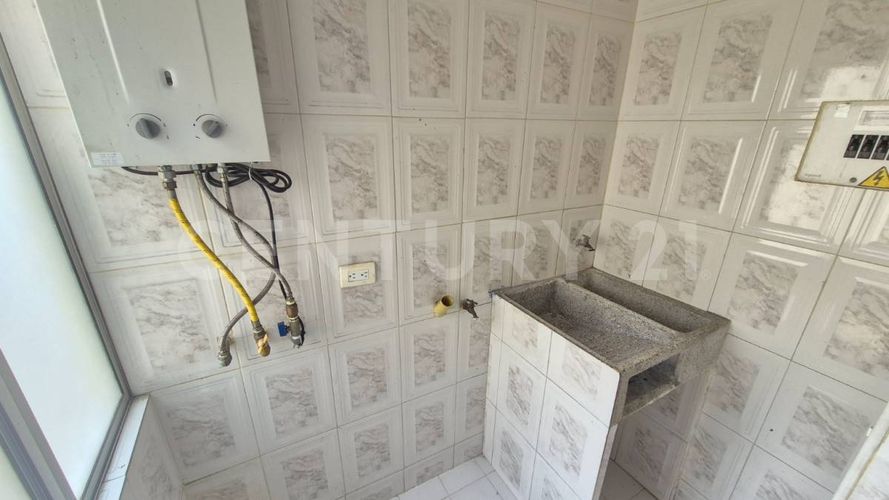 Apartamento de 3 alcobas en venta en Gran Granada, Bogotá, 49 m² · foto 7 de 15