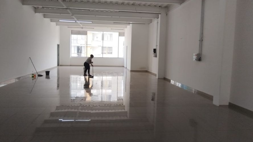 Local en arriendo en Nuevo Sotomayor, Bucaramanga, 1651 m² · foto 9 de 24