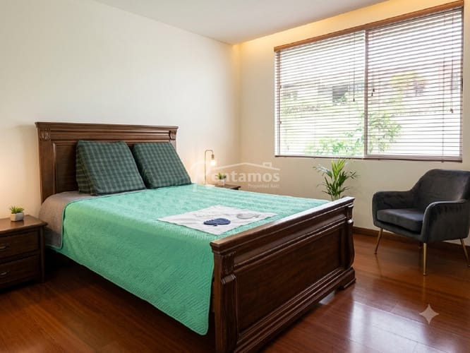 Casa de 4 alcobas en venta en El Diamante No. 2, Medellín, 234 m² · foto 14 de 15