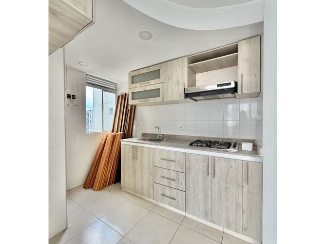 Apartamento de 3 alcobas en venta en Cr. Los Naranjos, Jamundí, 63 m² · foto 6 de 21