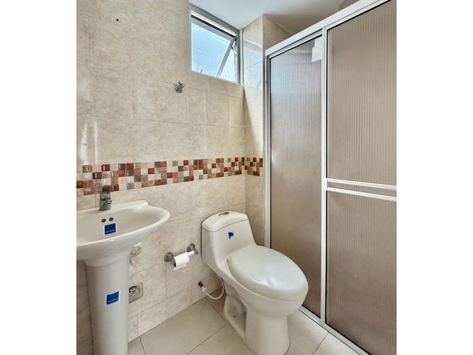 Apartamento de 3 alcobas en venta en Cr. Los Naranjos, Jamundí, 63 m² · foto 12 de 21