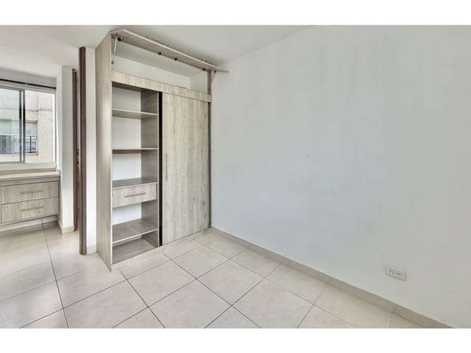 Apartamento de 3 alcobas en venta en Cr. Los Naranjos, Jamundí, 63 m² · foto 14 de 21