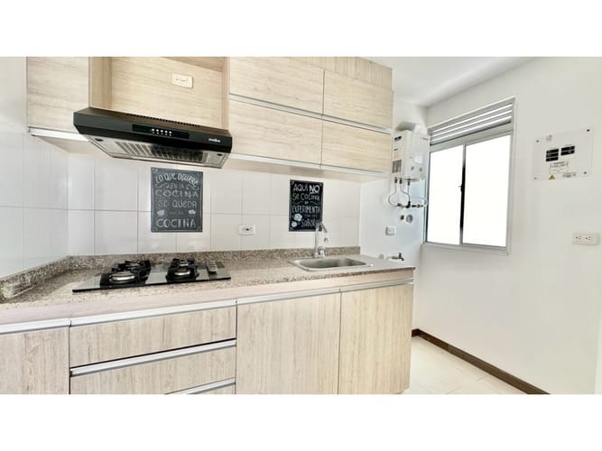 Apartamento de 2 alcobas en venta en Los Naranjos I, Jamundí, 65 m² · foto 6 de 21