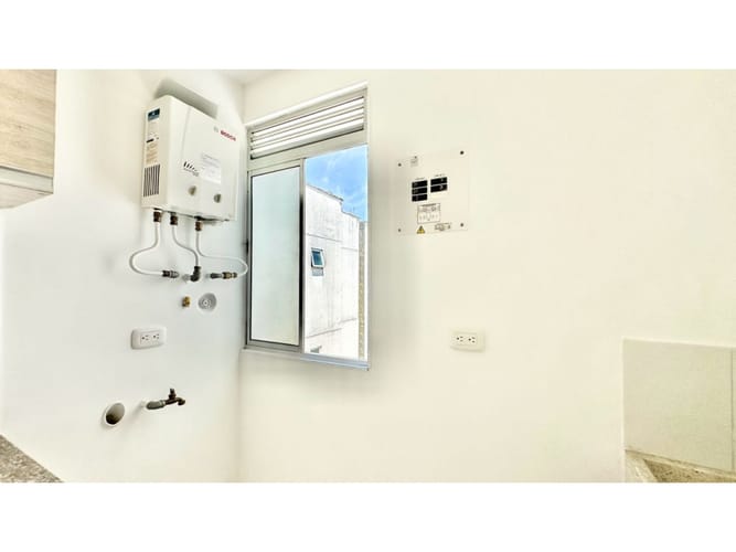 Apartamento de 2 alcobas en venta en Los Naranjos I, Jamundí, 65 m² · foto 7 de 21