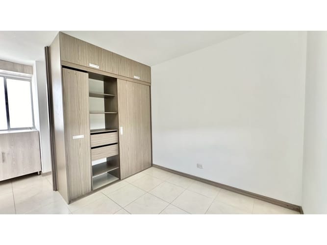 Apartamento de 2 alcobas en venta en Los Naranjos I, Jamundí, 65 m² · foto 13 de 21