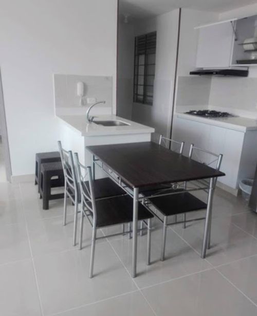 Apartamento de 2 alcobas en venta en Girardot, Girardot, 59 m² · foto 3 de 21