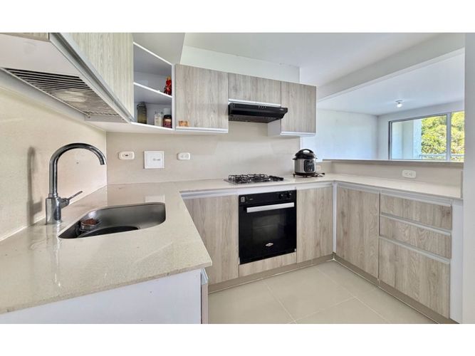 Apartamento de 3 alcobas en venta en Las Mercedes, Jamundí, 119 m² · foto 7 de 23