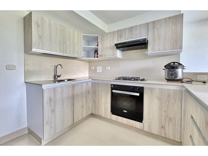 Apartamento de 3 alcobas en venta en Las Mercedes, Jamundí, 119 m² · foto 8 de 23