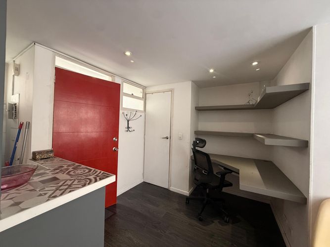 Apartamento de 2 alcobas en venta en Santa Barbara, Bogotá, 57 m² · foto 6 de 13