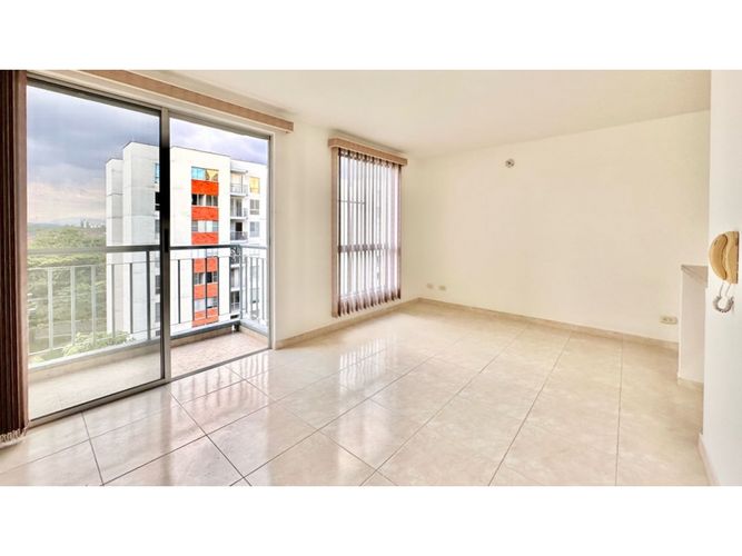 Apartamento de 2 alcobas en venta en Los Naranjos I, Jamundí, 65 m² · foto 3 de 24