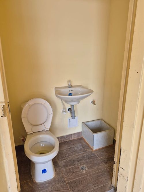 Local en arriendo en San Cayetano, Cali, 15 m² · foto 6 de 9