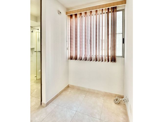 Apartamento de 2 alcobas en venta en Los Naranjos I, Jamundí, 65 m² · foto 13 de 24