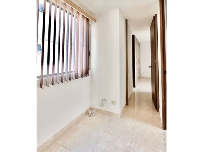 Apartamento de 2 alcobas en venta en Los Naranjos I, Jamundí, 65 m² · foto 14 de 24