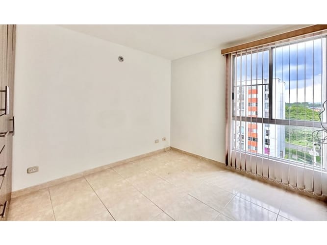 Apartamento de 2 alcobas en venta en Los Naranjos I, Jamundí, 65 m² · foto 16 de 24