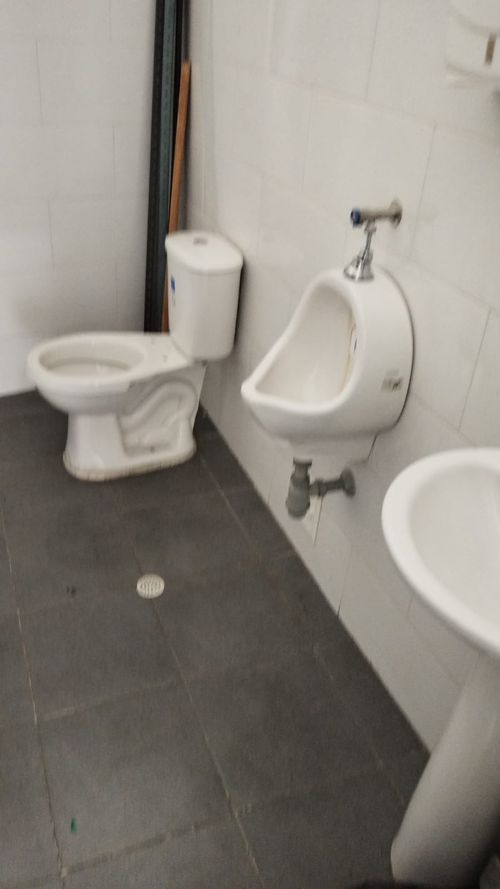 Local en arriendo en Nuevo Sotomayor, Bucaramanga, 741 m² · foto 16 de 24