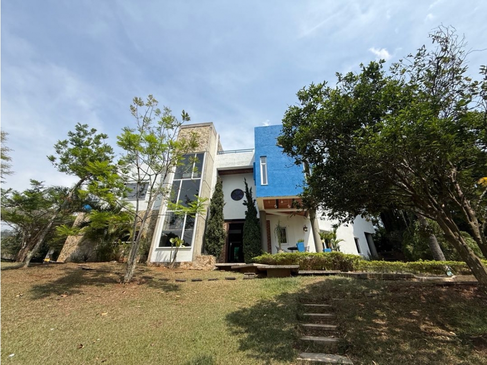 House for rent in La Buitrera, Cali
