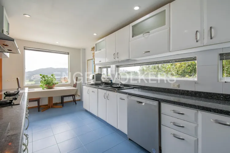 Casa de 4 alcobas en venta en Briceño, Sopó, 390 m² · foto 5 de 16