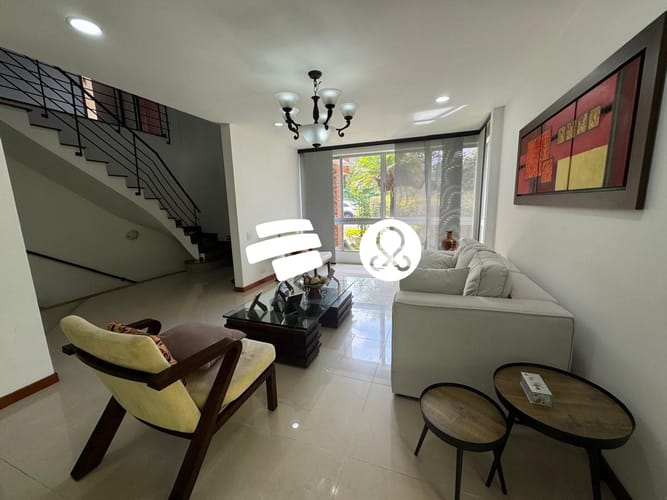 Casa de 4 alcobas en venta en El Poblado, Envigado, 601 m² · foto 5 de 24