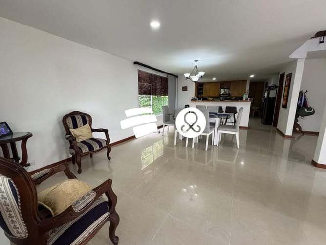 Casa de 4 alcobas en venta en El Poblado, Envigado, 601 m² · foto 6 de 24