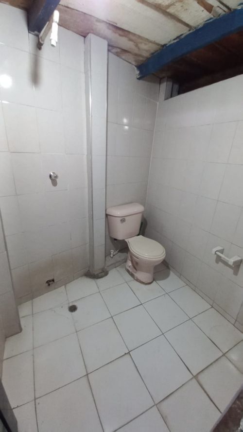 Bodega en venta en Manzanares, Cali, 497 m² · foto 14 de 16