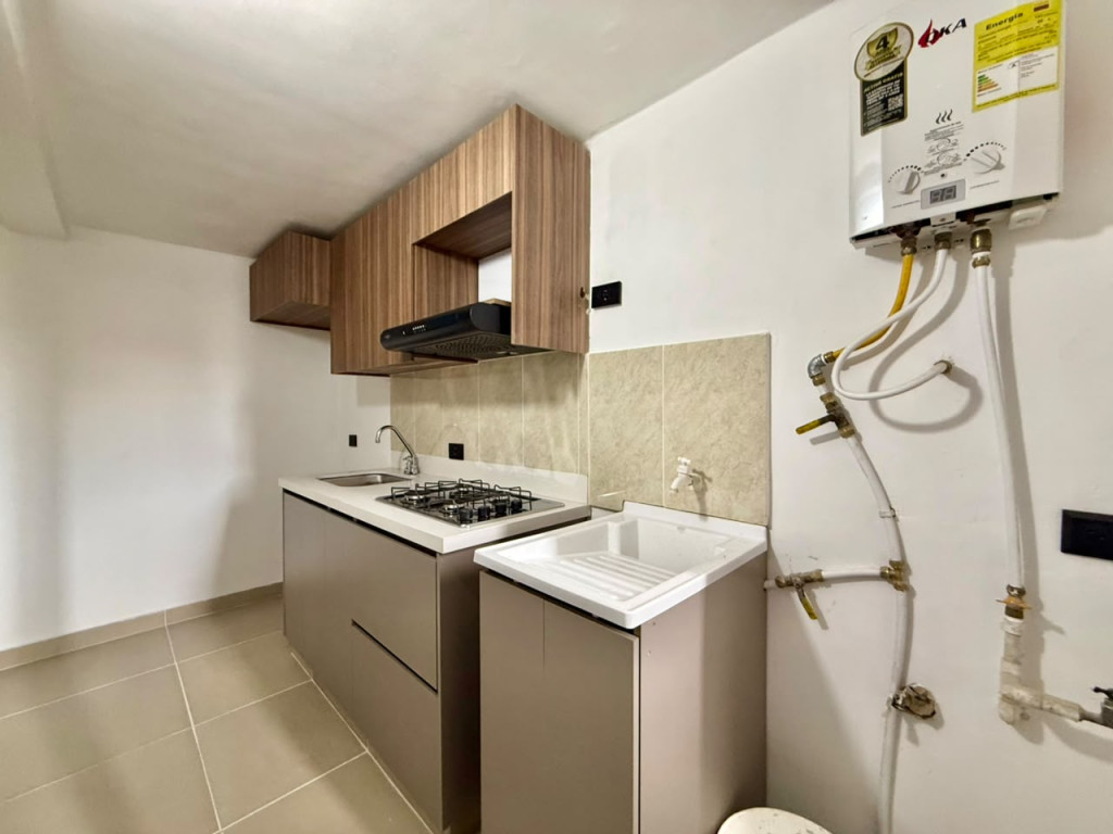 Apartamento en venta en Boston, Medellín · foto 4 de 23