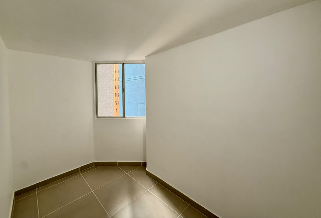 Apartamento en venta en Boston, Medellín · foto 18 de 23