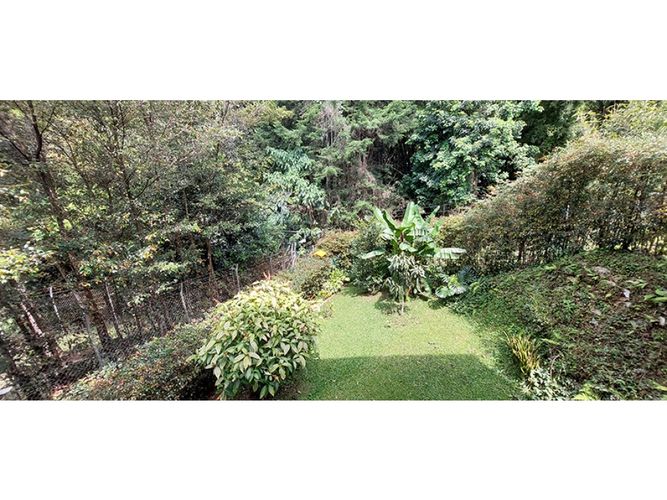 Casa en venta en Loma Benedictinos, Envigado · foto 16 de 17