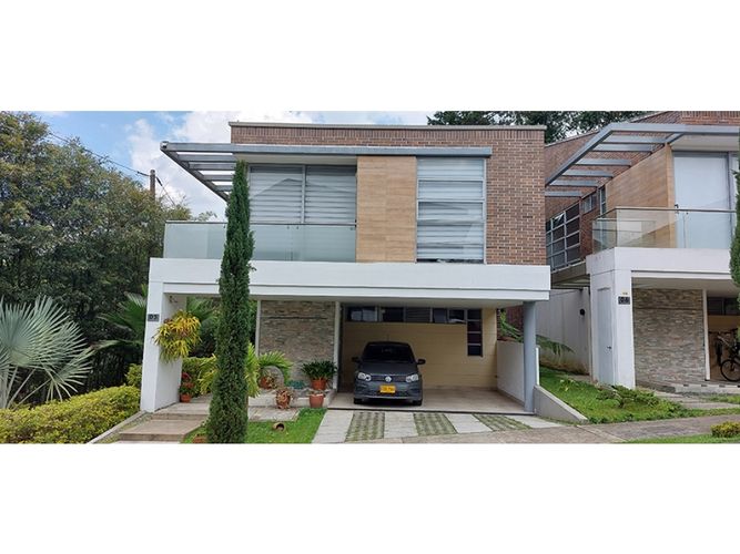 Casa en venta en Loma Benedictinos, Envigado · foto 17 de 17