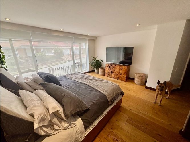 Apartamento de 3 alcobas en venta en Chico, Bogotá, 180 m² · foto 16 de 24