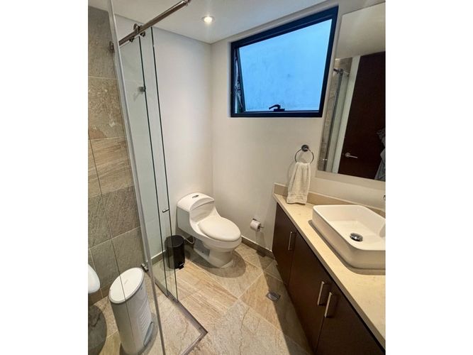 Apartamento de 3 alcobas en venta en Chico, Bogotá, 180 m² · foto 20 de 24
