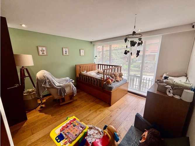 Apartamento de 3 alcobas en venta en Chico, Bogotá, 180 m² · foto 21 de 24